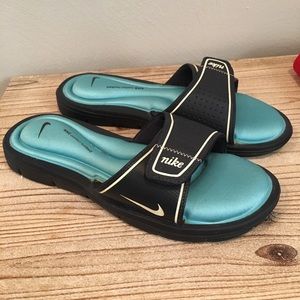 nike memory foam flip flops